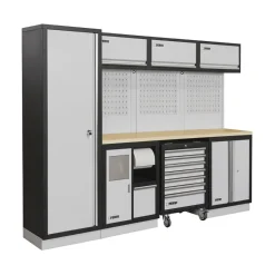 ARREDAMENTO MODULARE PER OFFICINA