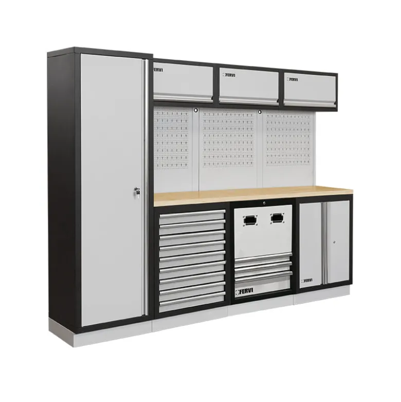 ARREDAMENTO MODULARE PER OFFICINA