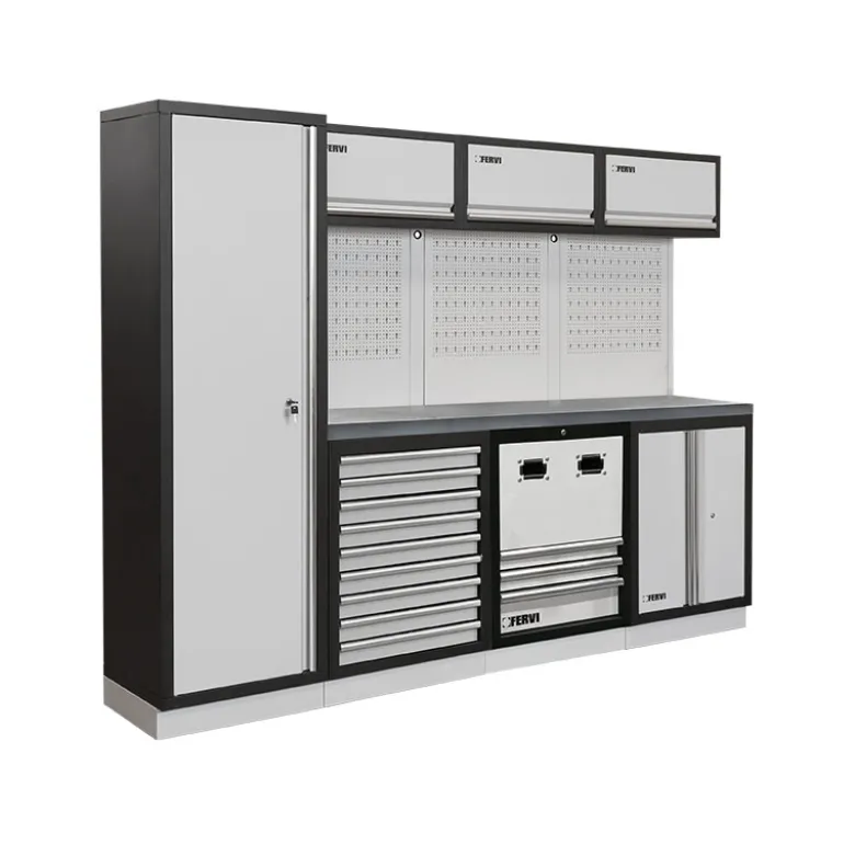 ARREDAMENTO MODULARE PER OFFICINA