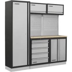 ARREDAMENTO MODULARE PER OFFICINA
