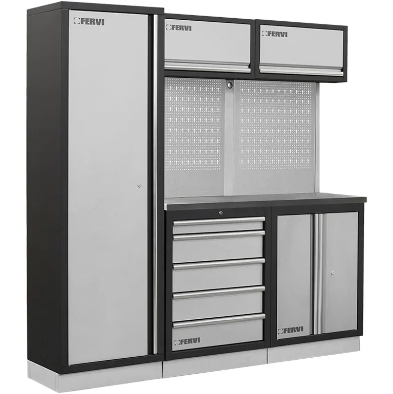 ARREDAMENTO MODULARE PER OFFICINA