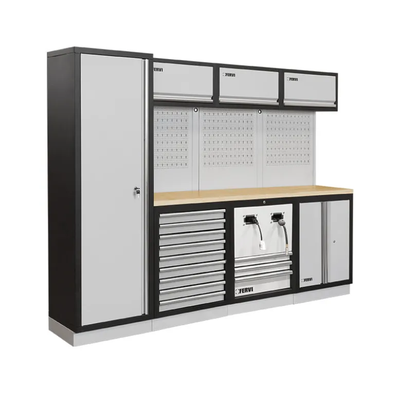 ARREDAMENTO MODULARE PER OFFICINA