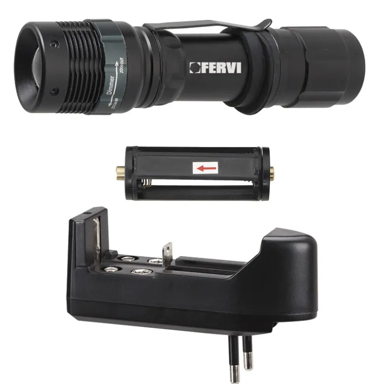 TORCIA IN ALLUMINIO CON 1 LED E FUNZIONE ZOOM MANUALE